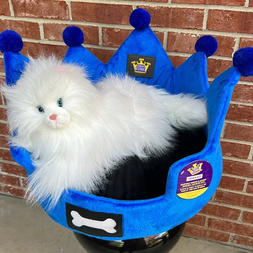 Chew King Small Pet Royal Blue Crown Pet Bed